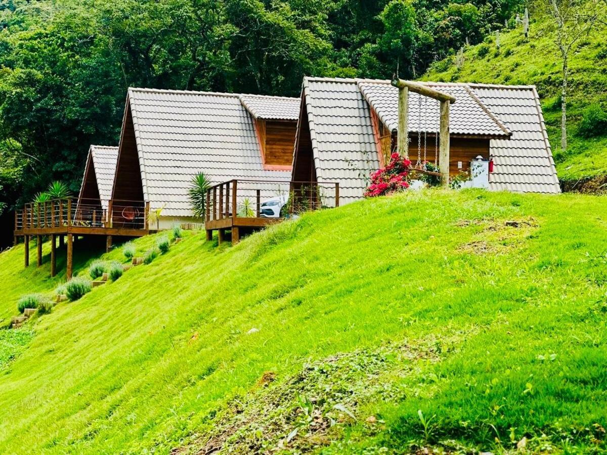 Chales Fazenda Floresta Das Araucarias Cunha Ngoại thất bức ảnh